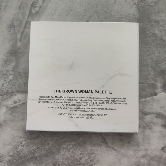 Give Them Lala Beauty The Grown Woman Palette - Picture 5 of 7